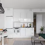 Apartment Modern By Finnoo Metro