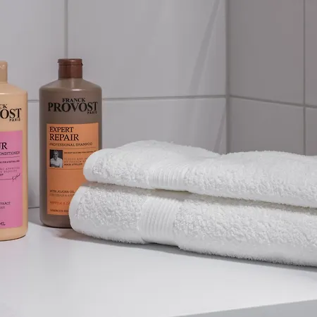 Modern By Finnoo Metro