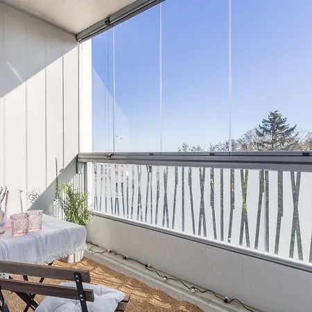 Modern By Finnoo Metro Apartamento