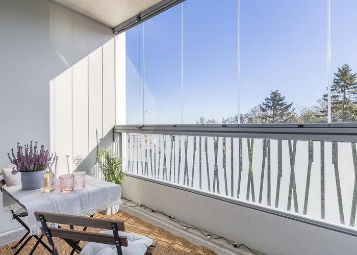 Modern By Finnoo Metro Апартаменты