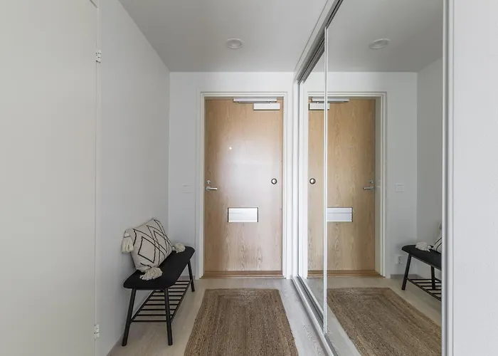 Modern By Finnoo Metro